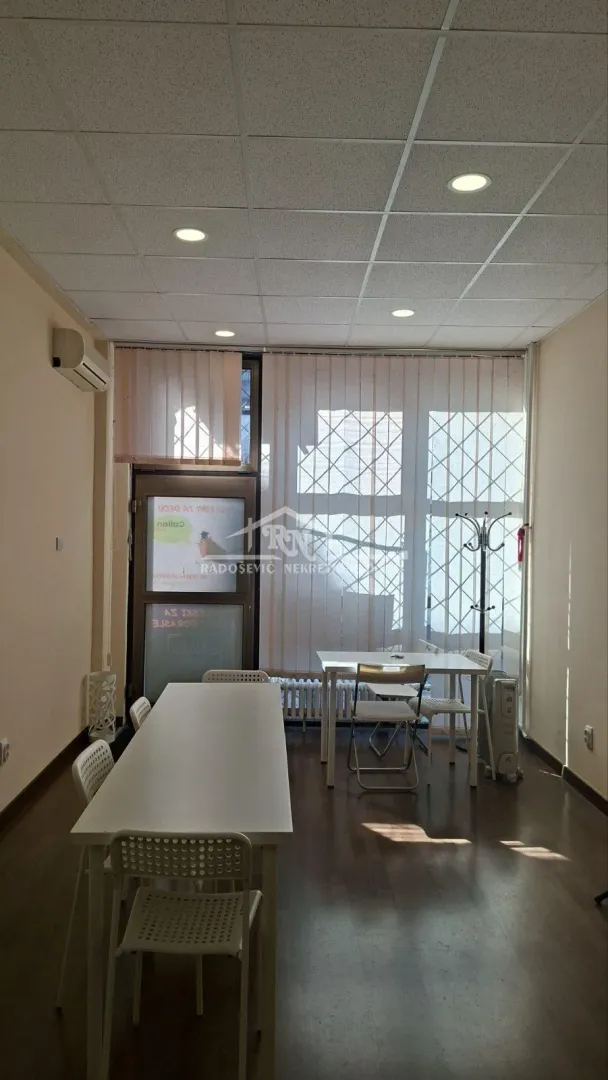 Rent, office space, 30m², Novi Beograd Blok 22, Novi Beograd Sve Podlokacije