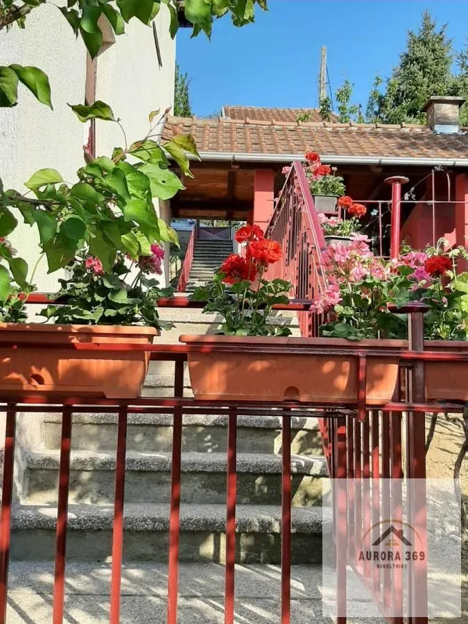 Prodaja, kuća, 174m², Sremska Kamenica, Petrovaradin