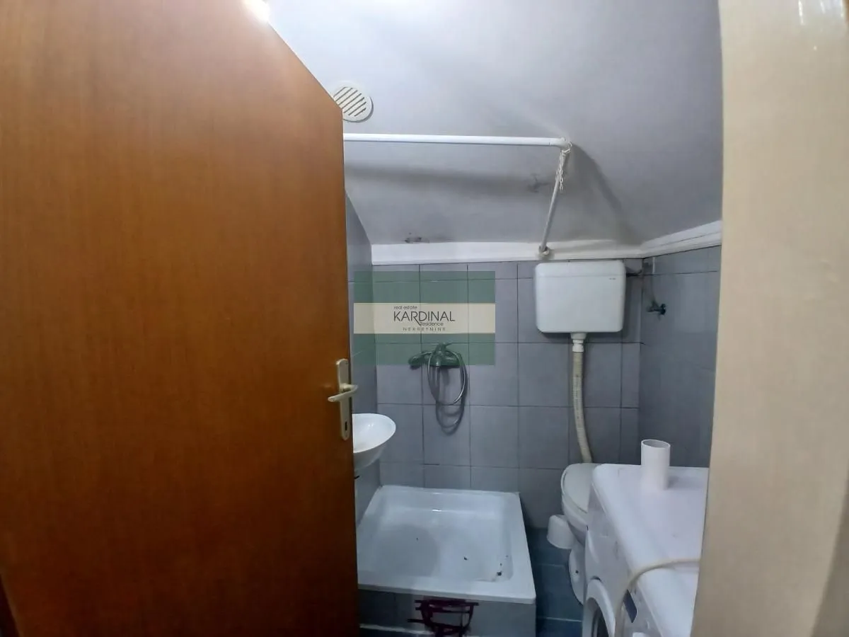 Prodaja, garsonjera, 31m², Centar, Jagodina