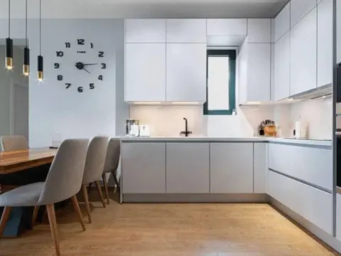 Prodaja, dvosoban stan, 81m², Bečići, Budva - image 7