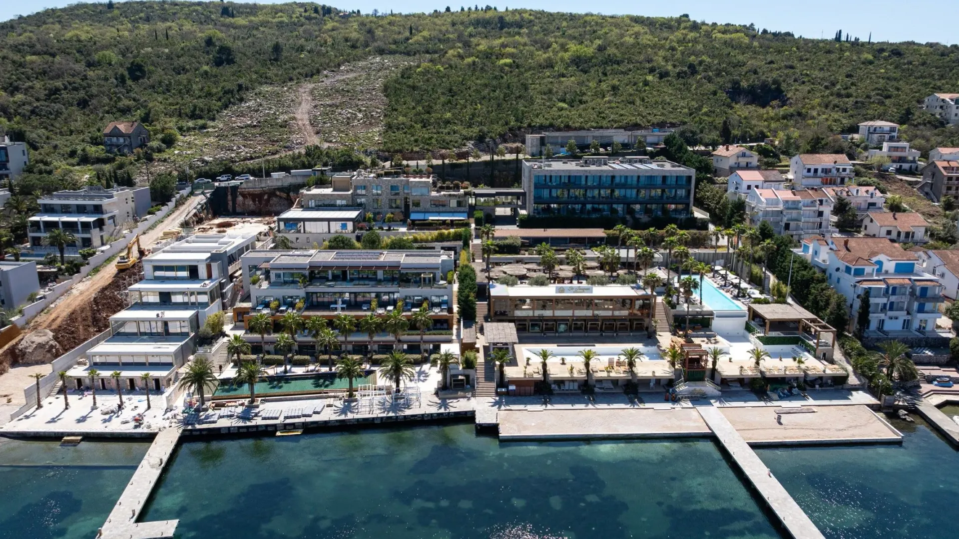 Prodaja, stan, 710m², Đuraševići, Tivat