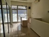 Prodaja, poslovni prostor, 155m², Stari Aerodrom, Podgorica - image 2