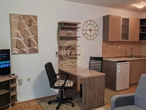 Izdavanje, garsonjera, 27m², Nova Detelinara, Novi Sad Sve Podlokacije - image 5