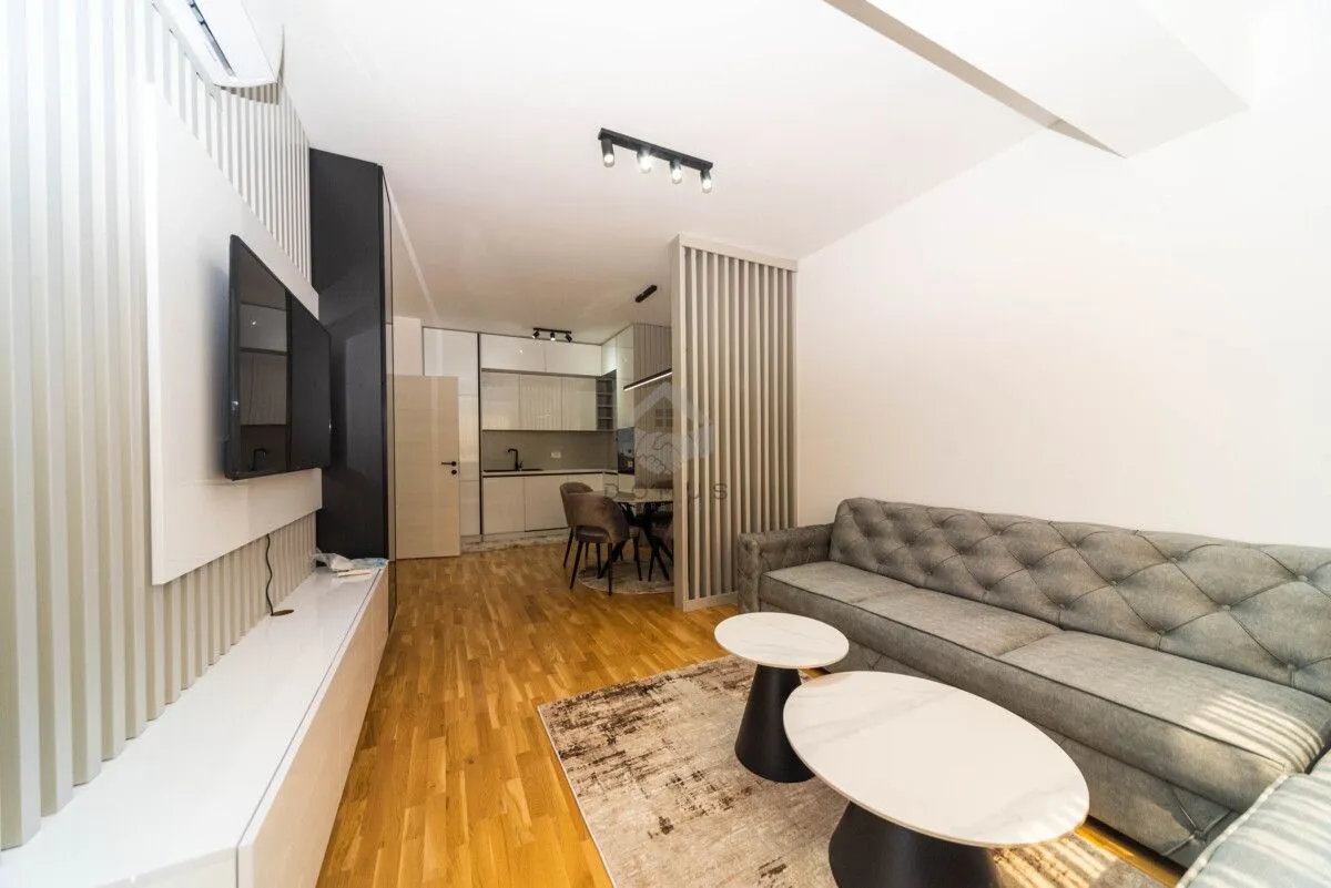Rent, two bedroom apartment, 72m², Stari Aerodrom, Podgorica