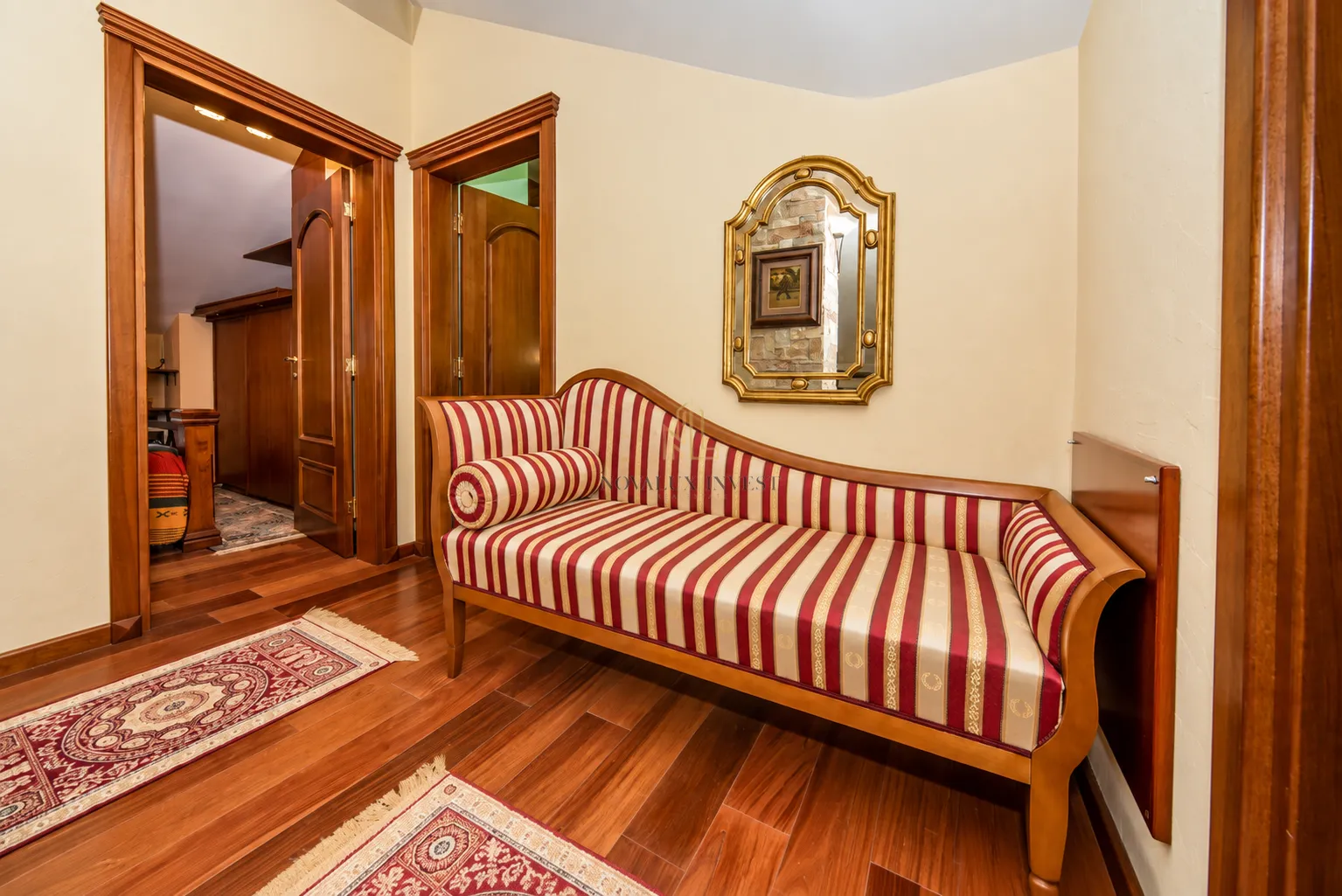 Prodaja, kuća, 169m², Centar, Cetinje