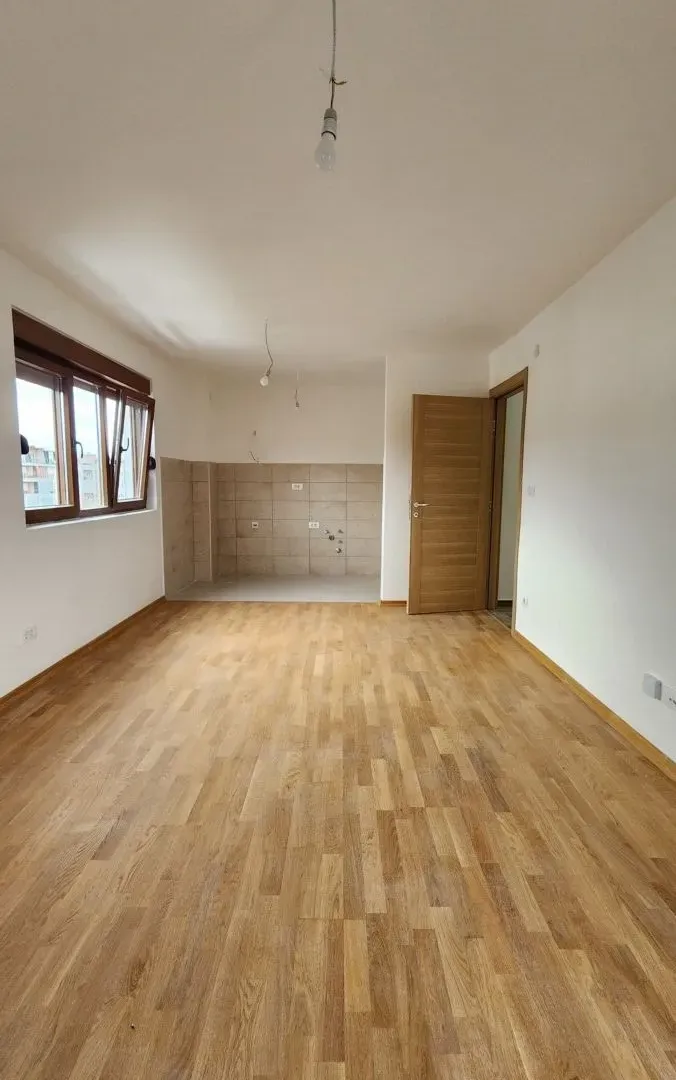 Rent, two bedroom apartment, 56m², Stari Aerodrom, Podgorica