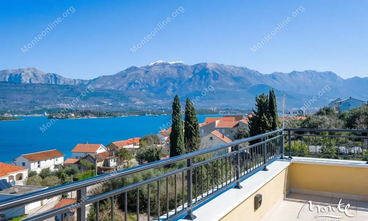 Sale, three bedroom apartment, 96m², Krašići, Tivat