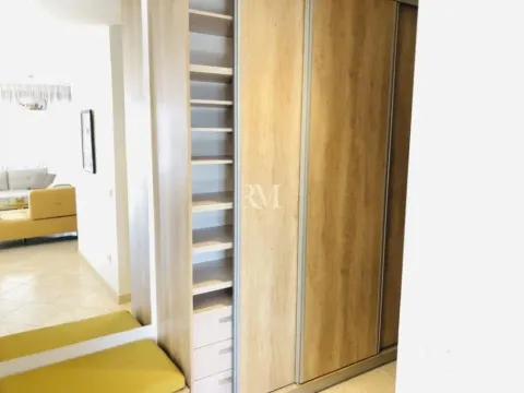 Rent, two bedroom apartment, 109m², Bečići, Budva - image 9