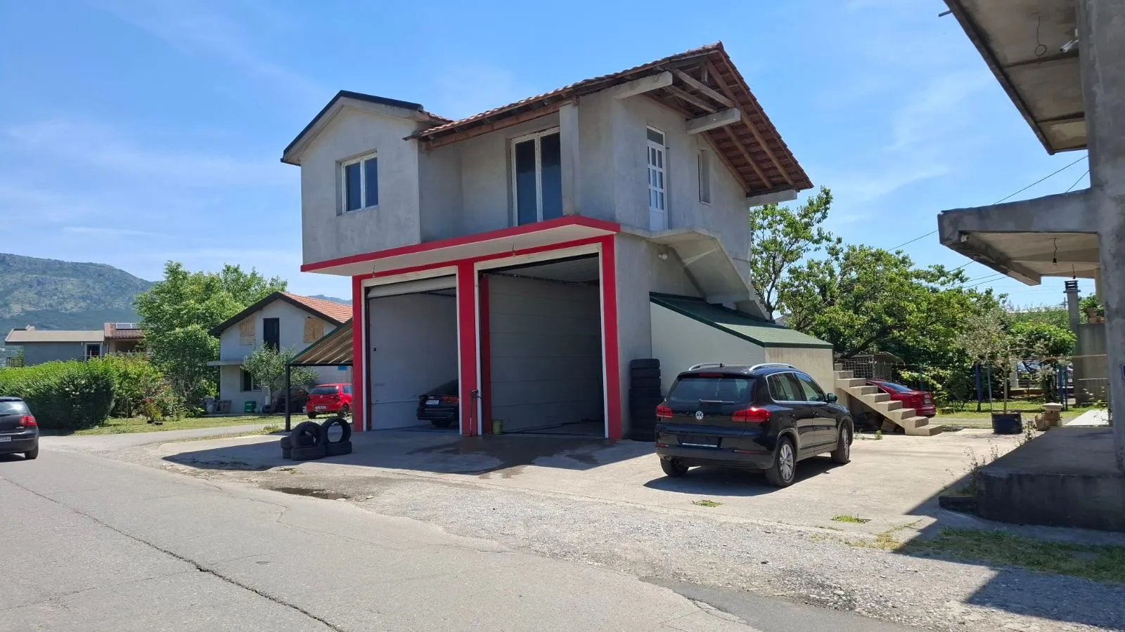 Rent, parking/garage, 100m², Zagorič, Podgorica
