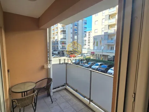 Rent, one bedroom apartment, 48m², City Kvart, Podgorica - image 4