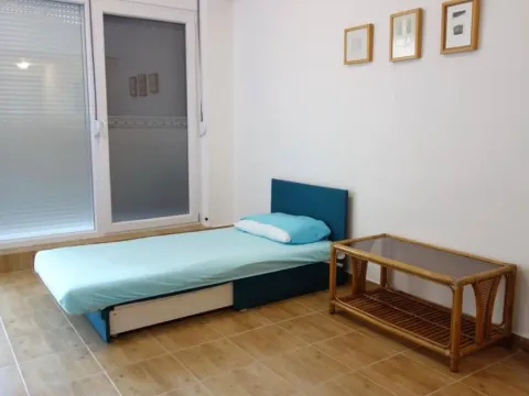 Rent, studio apartment, 40m², Pržno, Budva - image 5