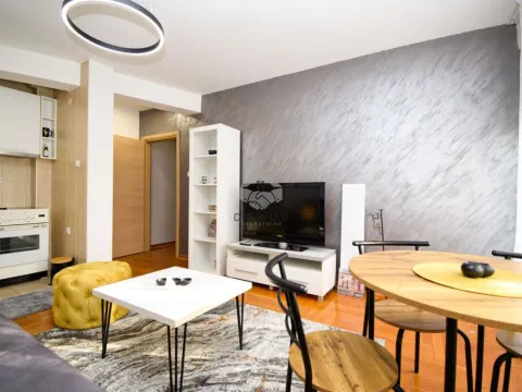 Prodaja, jednosoban stan, 37m², Centar, Podgorica - image 3