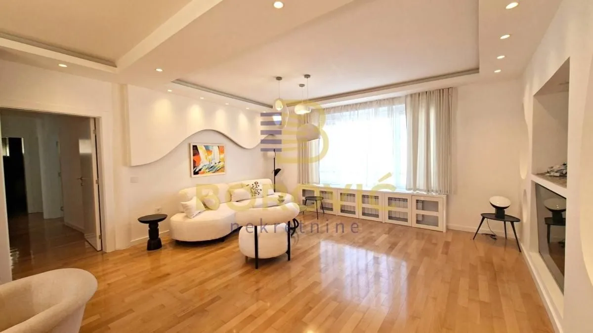 Rent, apartment, 150m², Senjak, Beograd