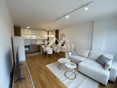 Izdavanje, dvosoban stan, 63m², Sajam, Novi Sad Sve Podlokacije - image 2