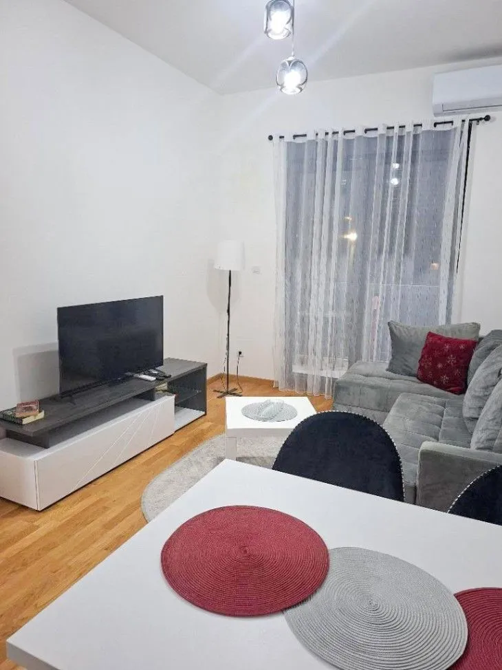 Izdavanje, jednosoban stan, 37m², Zabjelo, Podgorica
