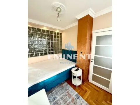 Rent, two bedroom apartment, 50m², Južni Bulevar, Vračar Sve Podlokacije - image 6
