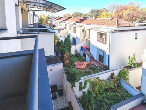 Izdavanje, kuća, 195m², Čukarica, Beograd - image 18