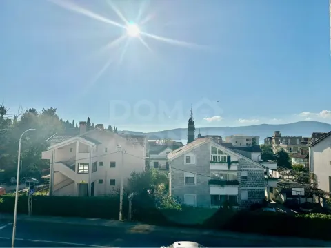 Izdavanje, dvosoban stan, 67m², Tivat, Crna Gora - image 9