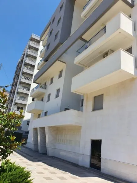 Prodaja, trosoban stan, 95m², Budva, Crna Gora