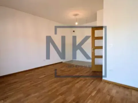 Prodaja, dvosoban stan, 72m², Stari Aerodrom, Podgorica - image 4