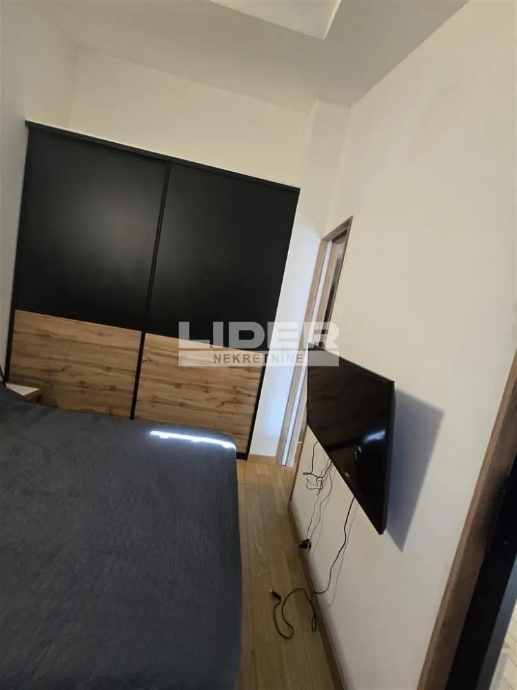 Sale, two bedroom apartment, 39m², Zemun Sve Podlokacije, Beograd