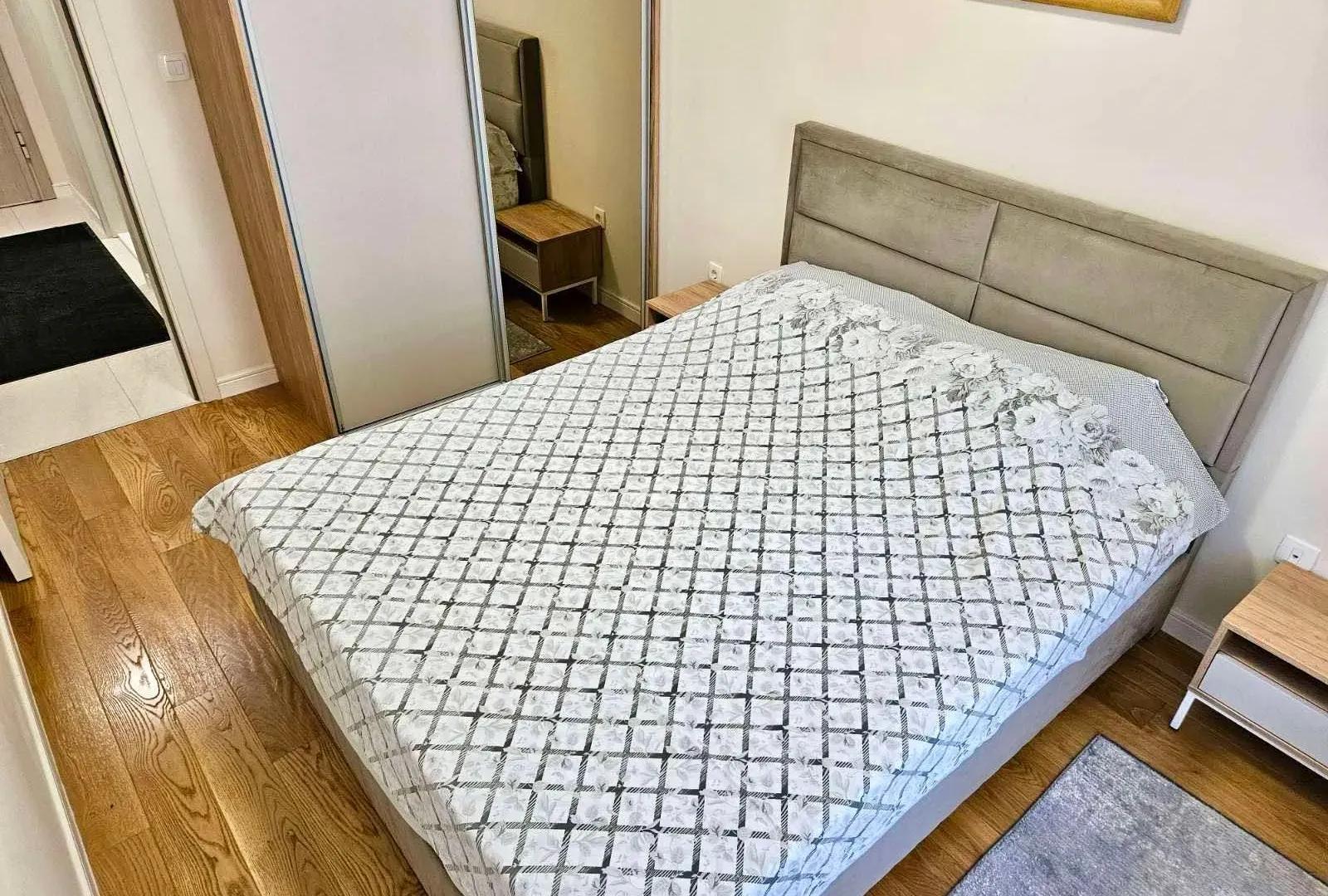 Rent, one bedroom apartment, 47m², Central Point, Podgorica