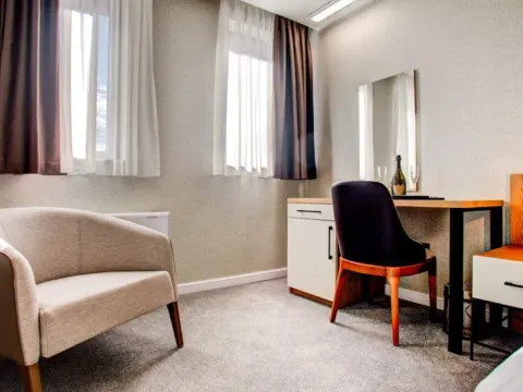 Sale, hospitality venue, 2800m², Danilovgrad, Crna Gora - image 42