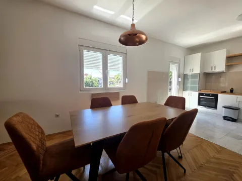 Rent, three bedroom apartment, 130m², Preko Morače, Podgorica - image 3