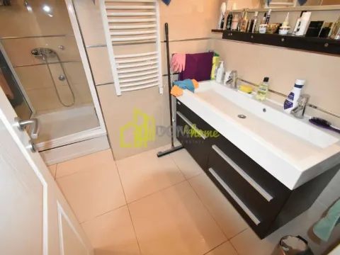 Prodaja, kuća, 212m², Donji Kokoti, Podgorica - image 23