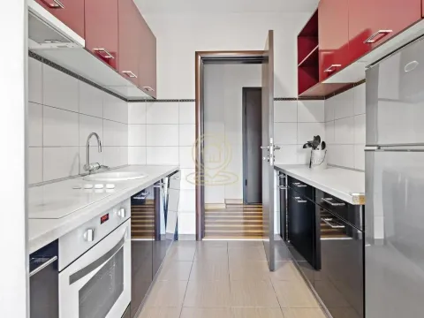 Rent, two bedroom apartment, 64m², Savski Venac, Beograd - image 2