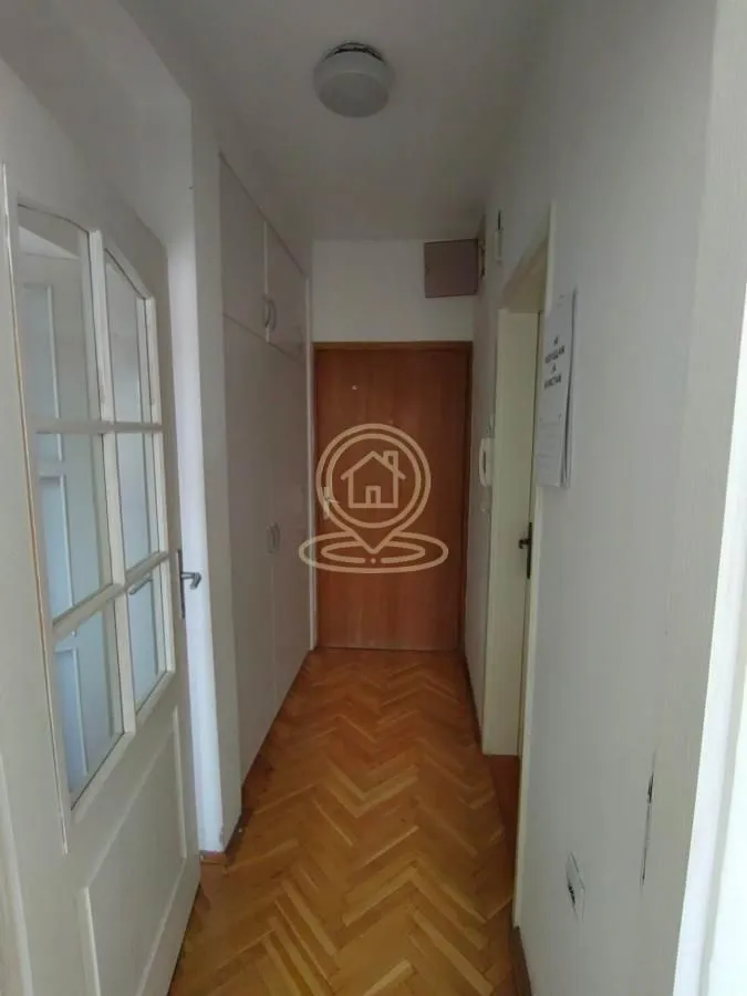 Izdavanje, jednosoban stan, 37m², Grbavica, Novi Sad Sve Podlokacije