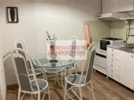 Izdavanje, trosoban stan, 70m², Stari Grad, Beograd - image 4