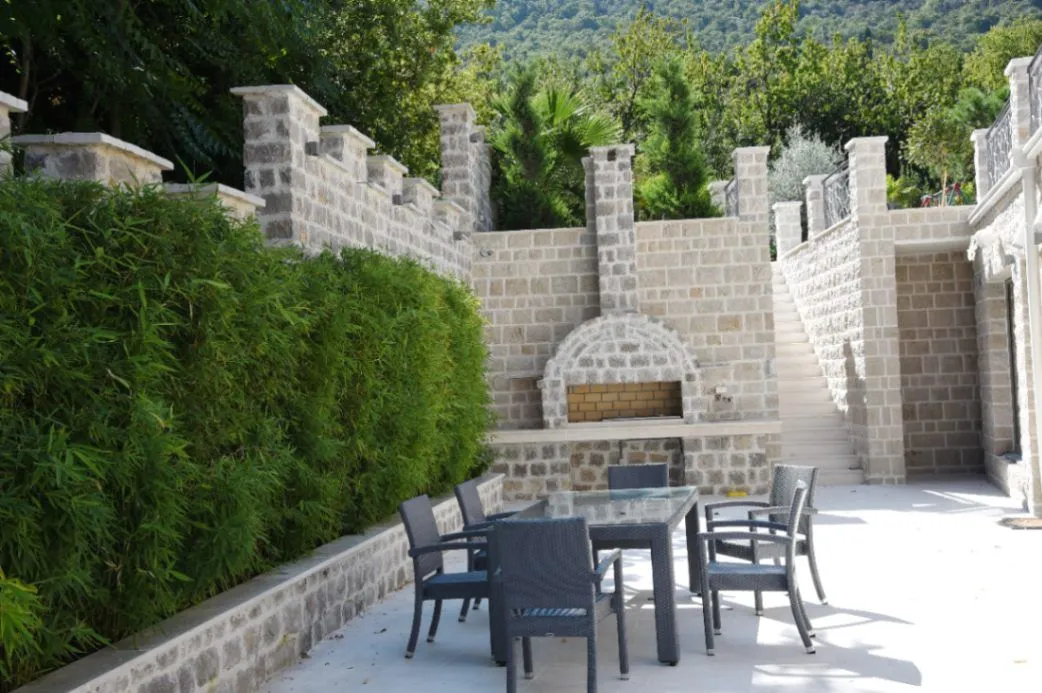 Prodaja, kuća, 350m², Stoliv, Kotor