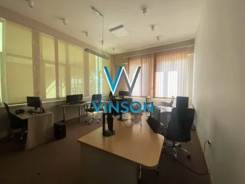 Izdavanje, poslovni prostor, 680m², Novo naselje, Novi Sad - image 6