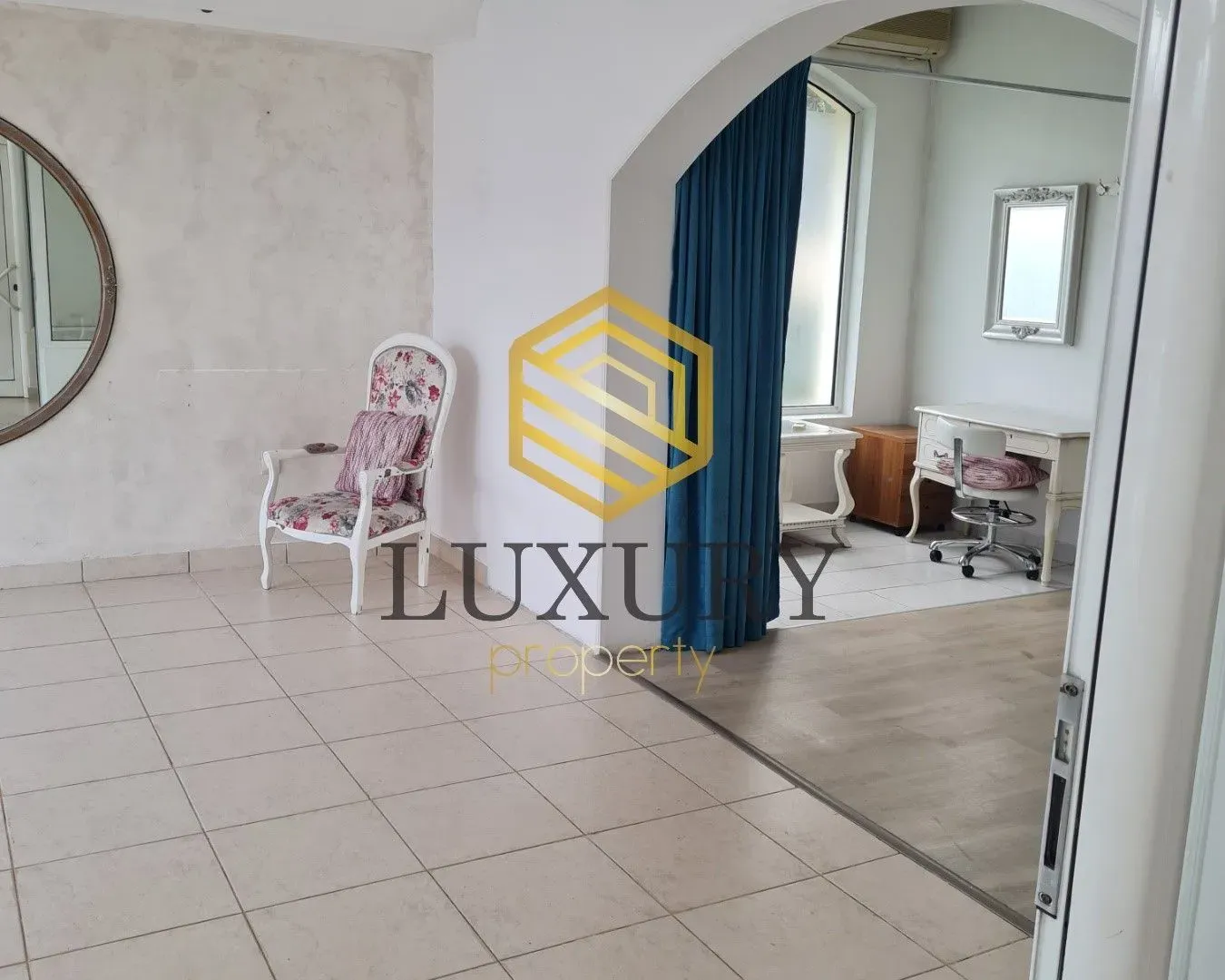 Rent, office space, 38m², Drač, Podgorica