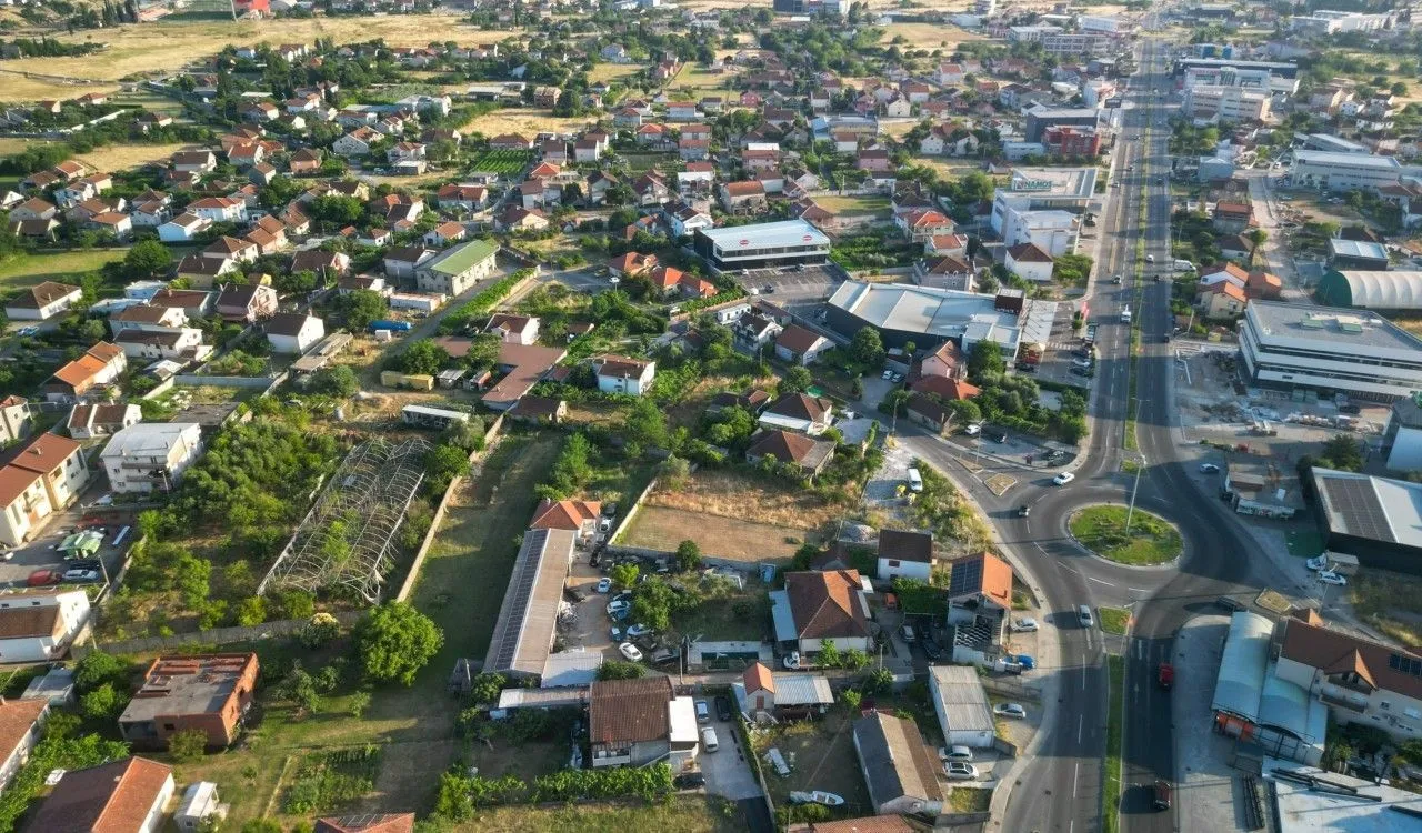 Prodaja, plac, 1182m², Donja Gorica, Podgorica