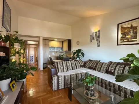 Sale, two bedroom apartment, 74m², Lazi, Budva - image 5