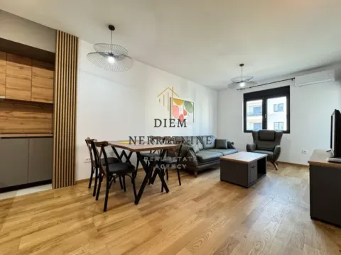 Rent, one bedroom apartment, 50m², City Kvart, Podgorica - image 11