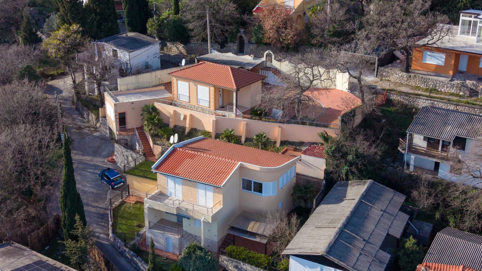 Sale, house, 390m², Zagrađe, Bar