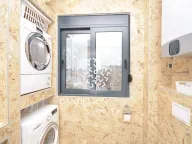 Izdavanje, kuća, 180m², Gornja Gorica, Podgorica - image 31