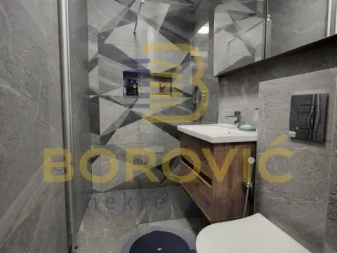 Rent, two bedroom apartment, 55m², Bežanija, Beograd - image 19