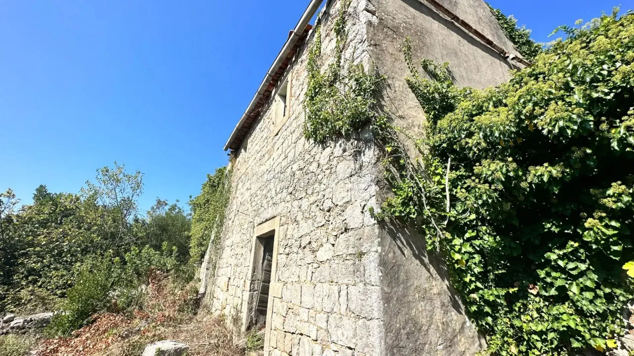 Prodaja, plac, 1104m², Kotor, Crna Gora