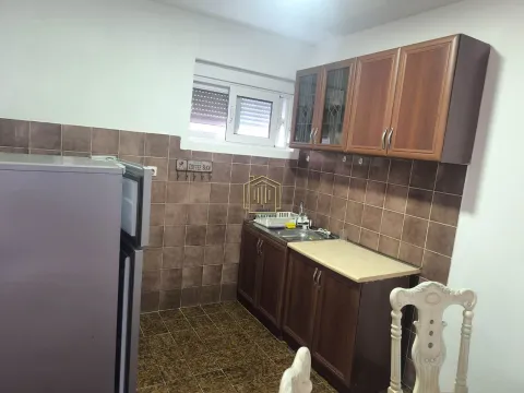 Rent, two bedroom apartment, 70m², Stari Aerodrom, Podgorica - image 5