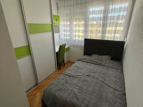 Rent, three bedroom apartment, 80m², Autobuska stanica, Podgorica - image 7