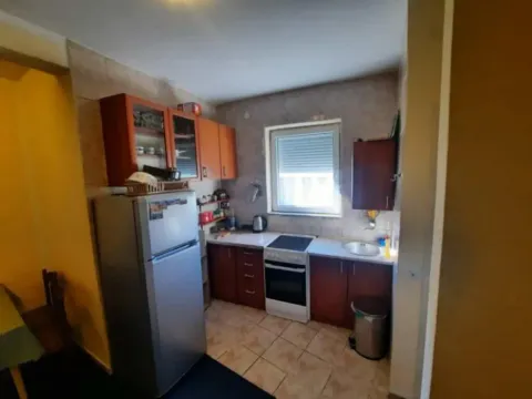 Izdavanje, jednosoban stan, 50m², Sutomore, Bar - image 5