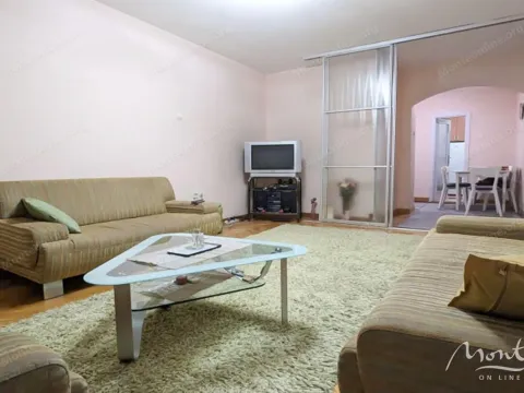 Prodaja, četvorosoban stan, 92m², Lepa Kata, Podgorica - image 1