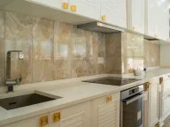 Izdavanje, trosoban stan, 150m², Budva, Crna Gora - image 12