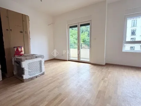 Prodaja, dvosoban stan, 70m², Zabjelo, Podgorica - image 5