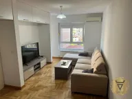 Izdavanje, dvosoban stan, 43m², Đeram Pijaca, Beograd - image 1