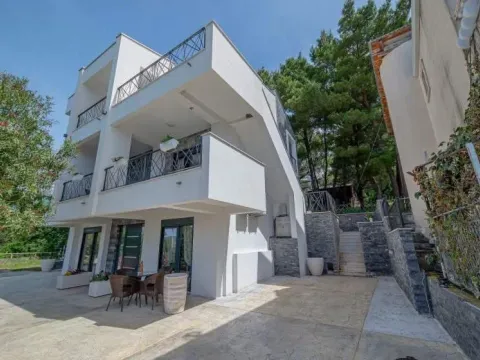 Rent, one bedroom apartment, 55m², Ratac, Bar - image 5